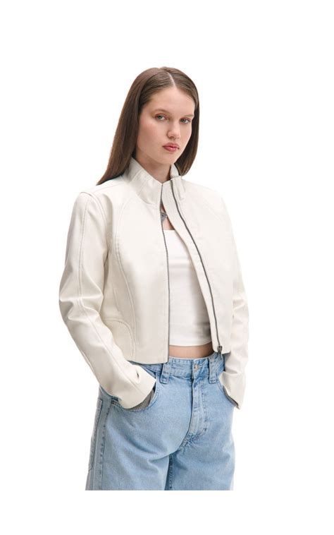 Bajkerska jakna od veštačke kože Boja nude CROPP CU X