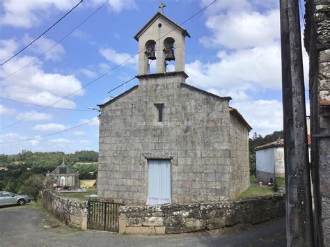 Parroquia Y Cementerio De Santa Mar A De Berredo En Agolada