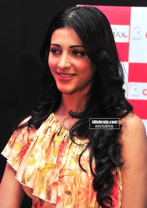 HOT INDIAN ACTRESS BLOG DESI MASALA HOT Actress SHRUTHI HASSAN Photoshoot Gallery MASALA BLOG