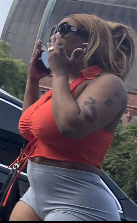 First Post Oc Bbl Latina Milf Spandex Leggings Yoga Pants Forum