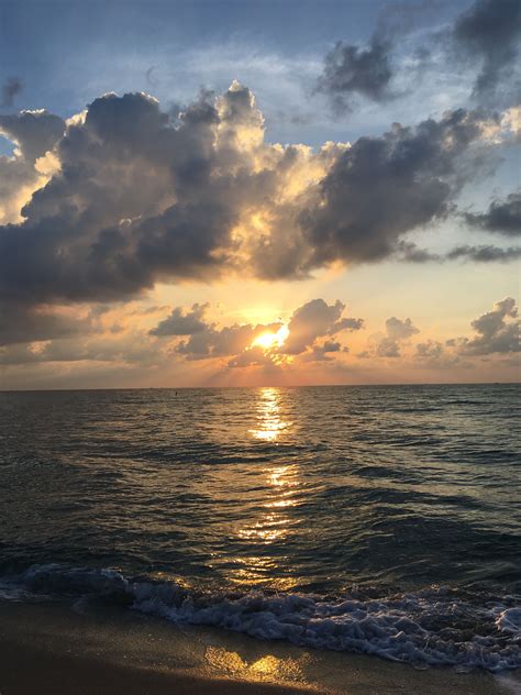 Spectacular Sunset over the Ocean