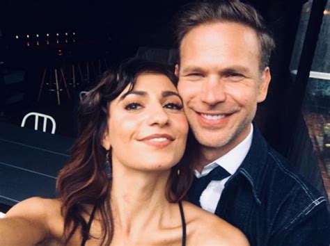 photo matthew davis  demande sa compagne kiley casciano en mariage