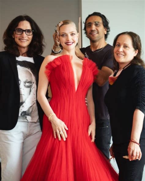 Amanda Seyfried Nude Porn Pics XPicsly