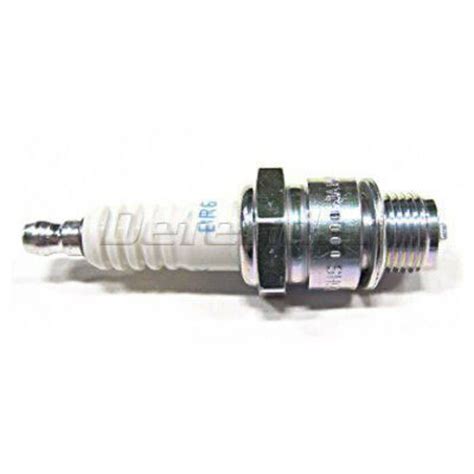 NGK Yamaha Spark Plug - BR6HS-10 | Defender Marine
