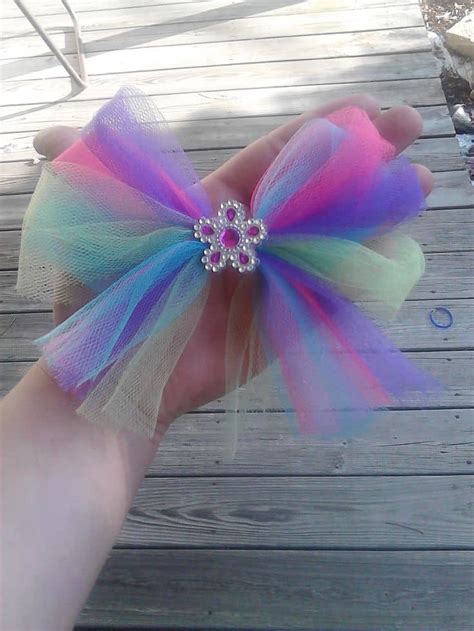 15 Cute and Fancy Hair Bow Designs