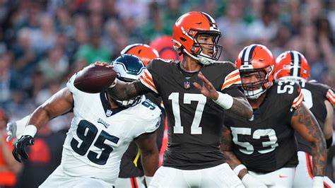 Browns Trade Qb Josh Dobbs Dtr To Back Up Watson Stark County High