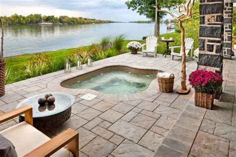 75 Awesome Backyard Hot Tub Designs DigsDigs
