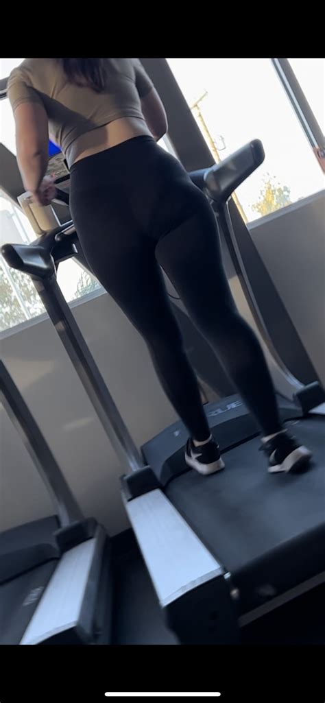 Saw This Girl With A Nice Ass At The Gym OC Spandex Leggings Yoga Pants Forum