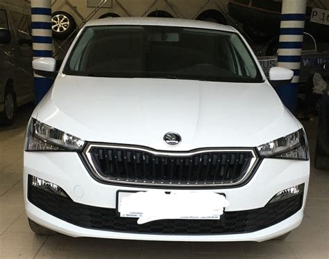 Установка противотуманных фар на Skoda Rapid 2020 — Skoda Rapid (2G), 1 ...