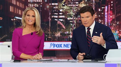 Fox News Broadcasts Awkward Hot Mic Comment After Declaring Trump Victory Daily Mail Online