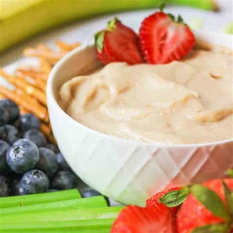 Peanut Butter Yogurt Fruit Dip Beeyondcereal