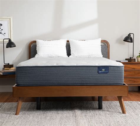 Serta Perfect Sleeper Sandburg Firm [Review] - Sleepiverse
