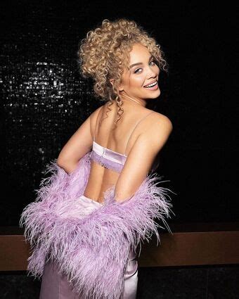 Golden Barbie Jasmine Sanders Golden Barbie Goldenbarbie Nude Fitnakedgirls Photos