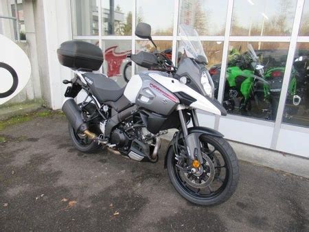 Suzuki Suzuki V Strom Xt Abs Used The Parking Motorcycles