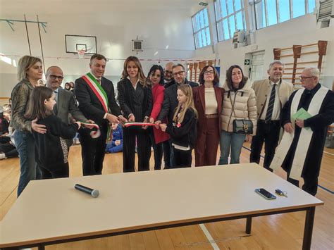 Citerna Inaugurata La Palestra Della Scuola Media Leopardi Di