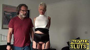 Madura británica dominada y alimentada con semen XVIDEOS