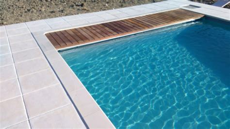 Pourquoi Couvrir Sa Piscine Avec Un Rideau Immerg