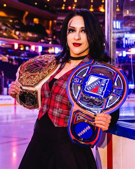 Hot Stephanie Vaquer Photos - PWPIX.net