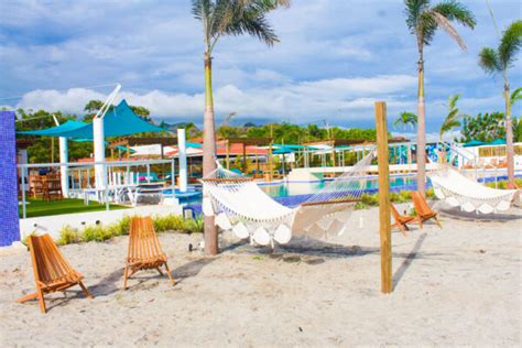 Bikini Beach Club Playa Malib Gorgona Pasad A Hospedatepanama