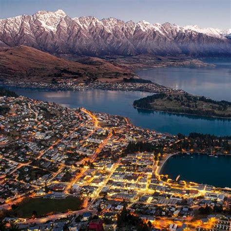 Solve Queenstown South Island New Zealand Jigsaw Puzzle Online With