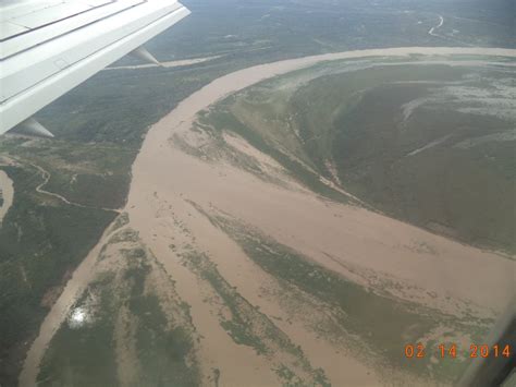 El caudal del rio Ucayali... - ONGD PROTEJAMOS LA AMAZONIA