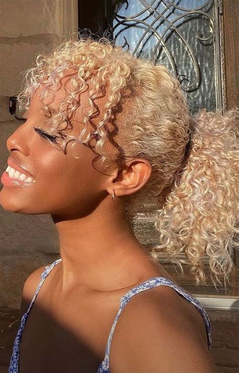 Pin by anita ᐢ ˬ ᐢ୨୧ on catch a vibe ﾟ Blonde natural hair Dyed curly hair Hair