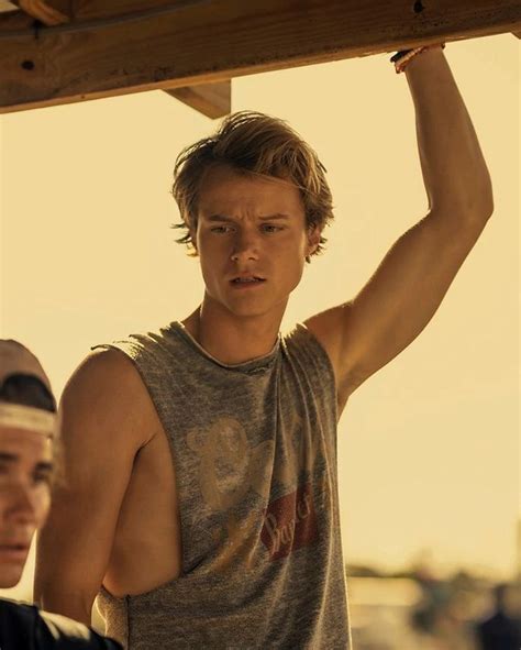 Rudy Pankow As Jj Maybank In Outer Banks Pankow Hot Actors Outer Banks