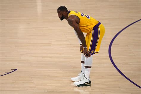 Lebron James Seen Getting Extensive Treatment On Injured Ankle Lakers