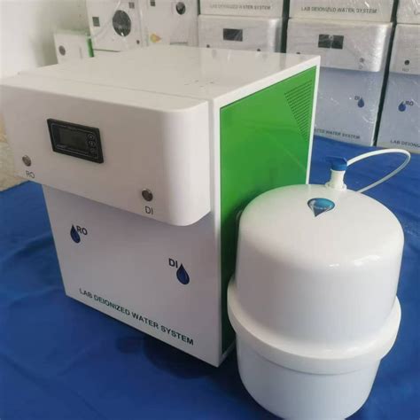 Laboratory Water Deionizer Faradlab Device