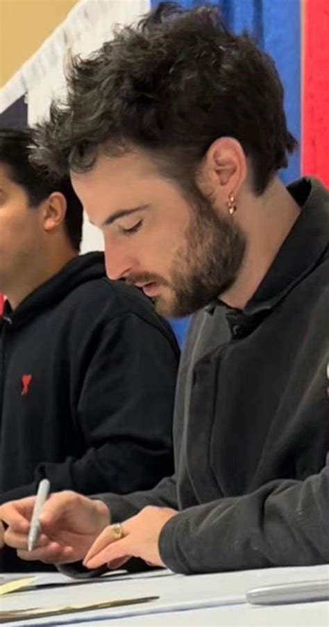 Tom Sturridge Hot Actors The Boat That Rocked Toms