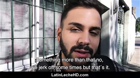 Une Jeune Latino Amateur H T Ro Pay E Pour Baiser Un Mec Gay Dans Une Ruelle Xhamster