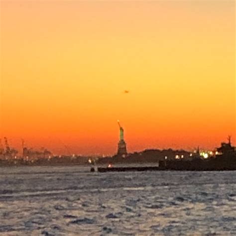 Lauren Goldstein | Fora Travel