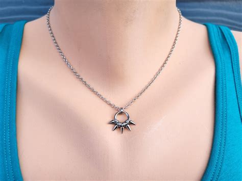 Mini Thorn Spike Pendant Gothic Fidget Necklace Small O Ring Choker