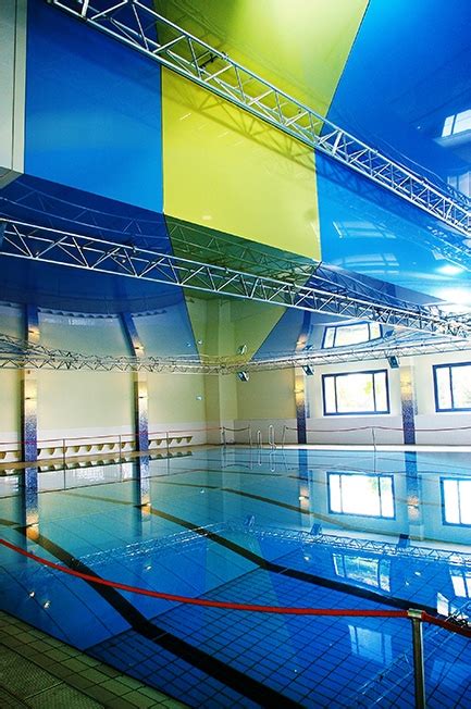 Eyecatcher Im Schulschwimmbad Wesseling Vocil Spanndecken