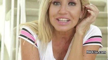 Stressed Out Milf With A Sexy Body Gets A Happy Ending Massage Xvideos