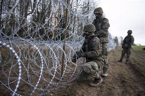 Polonia Bielorrusia Polonia Refuerza La Seguridad En La Frontera Con