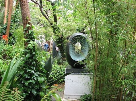 Experience Barbara Hepworth Sculpture Garden - Greater Des Moines ...