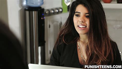 Leila Severine HD Porn Videos XCafe