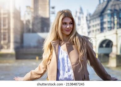 London Blonde Model Images Stock Photos Vectors Shutterstock