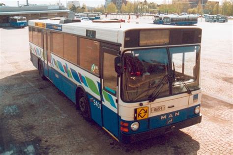 The Bus Stop / Buses / Wiima K202 nestekaasu