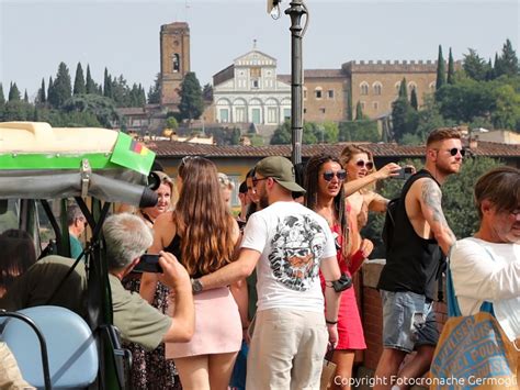 Turismo Europei E Italiani Trainano La Ripresa A Firenze Milioni