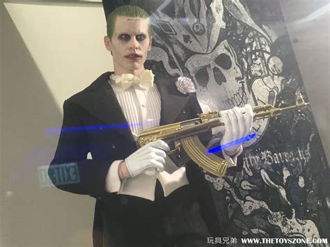 實拍 Hot Toys自殺特攻 超能暴隊The Joker 小丑晚禮服版1 6 比例珍藏人偶 Toys Zone D 玩具兄弟 Figures Price List Reviews