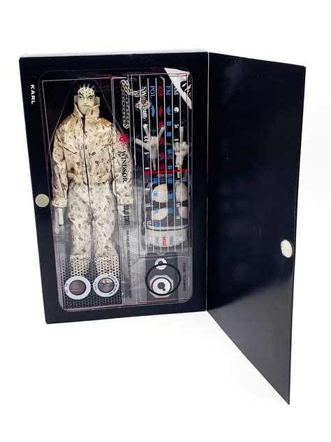 KARL Monochrome Jason Siu Gangster Paradise Action Figure Hot Toys Fabuleuse Caverne