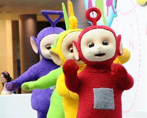 7 Hot Sexy Pui Fan Lee Bikini Pics