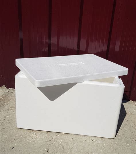 Ящик. Жесткий пенопласт