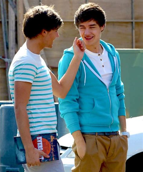 Which Two Members Of One Direction Are Most Likely In A Gay Relationship Artofit