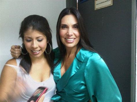 Ana Karina Manco Osobnosticz