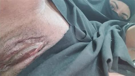 Muslim Amateur Arab In Niqab Masturbates To Squirting Orgasm Instead Of Praying To Webcam XHamster