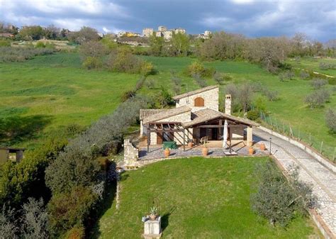 Rustico Casale For Sale In Gualdo Cattaneo In Gualdo Cattaneo Umbria