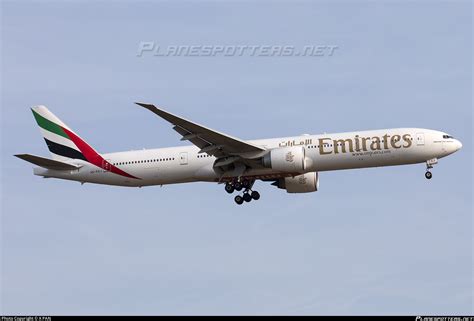 A6 Egj Emirates Boeing 777 31her Photo By X Pan Id 1361557